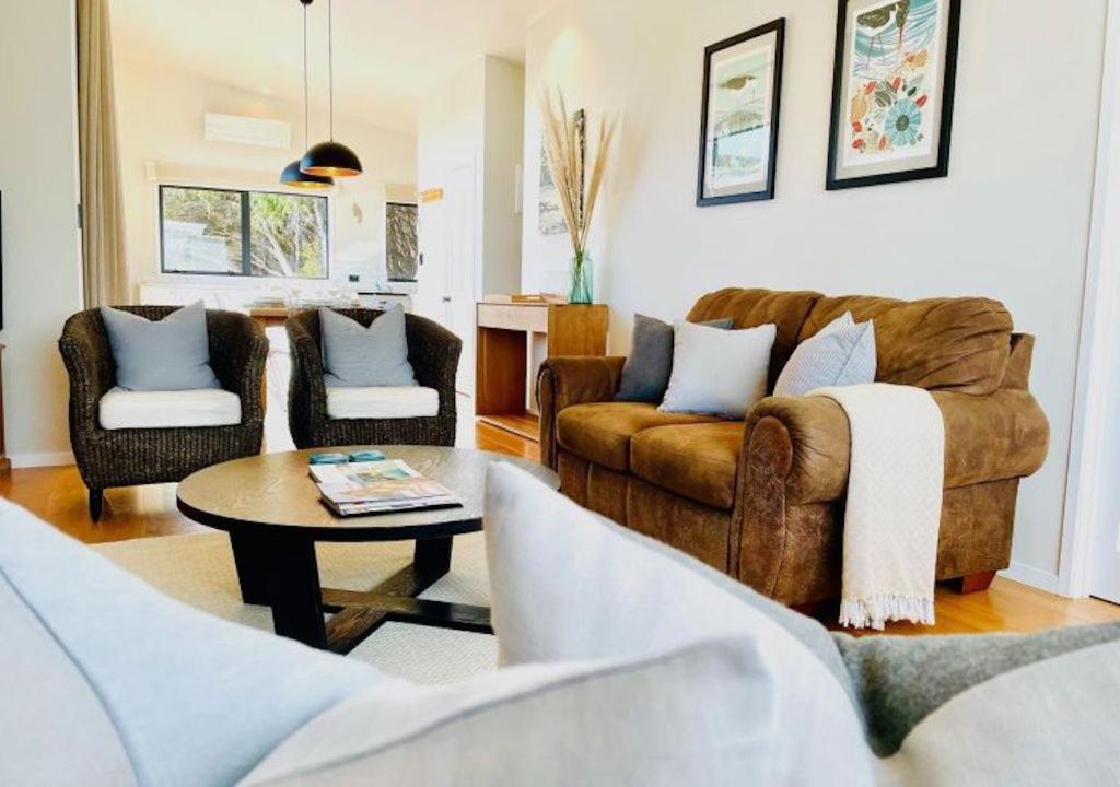 The Cottage At Te Whau Retreat - Stay Waiheke Te Whau Bay Bagian luar foto